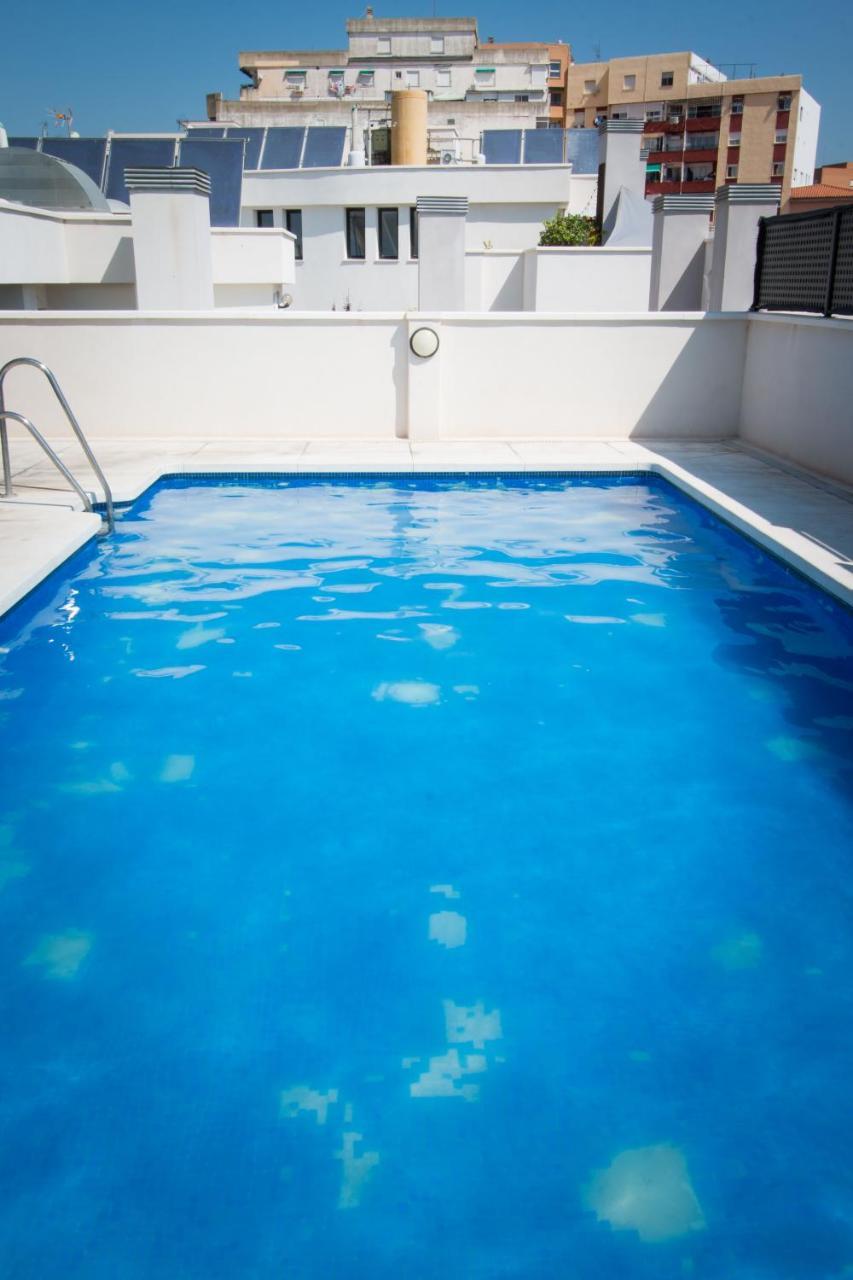 Holidays2Malaga Refino Pool And Parking Экстерьер фото